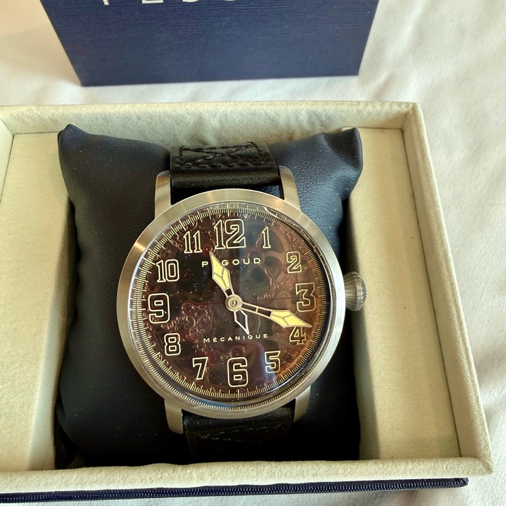 Pegoud Brown and Black Watch